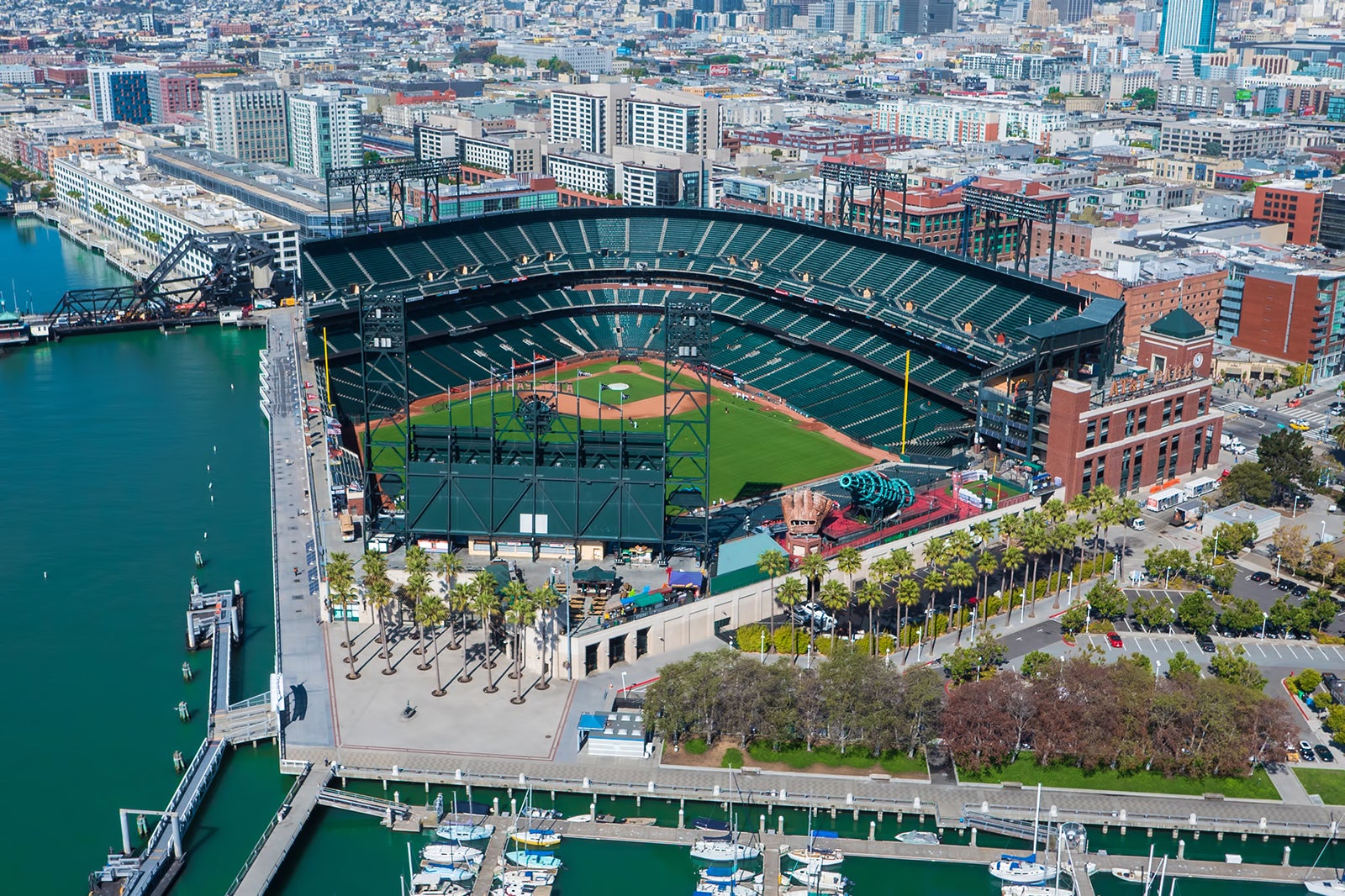 SF Giants Game Limo & Bus Transportation, A1 Luxury Transportation