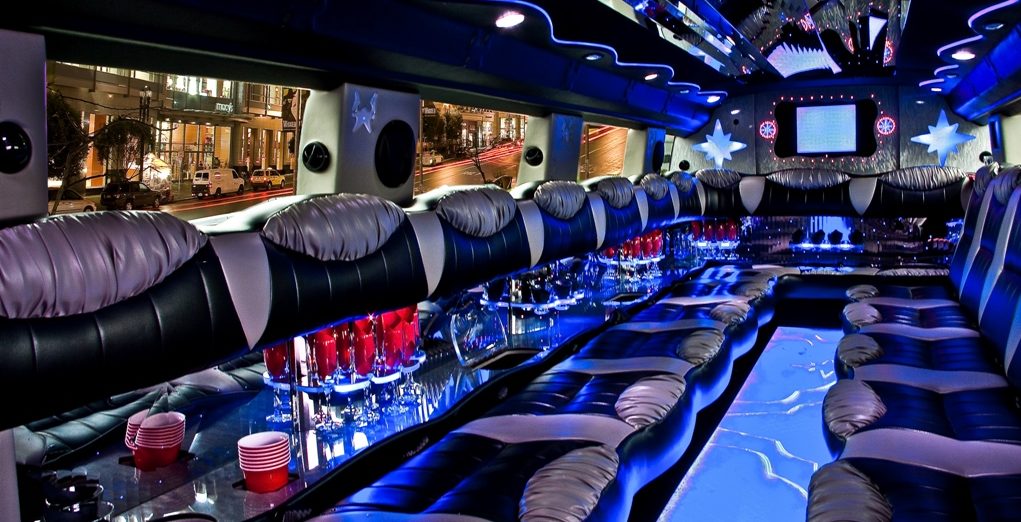 1ST CLASSIC Get That Limo Ride Right Essential Requirements